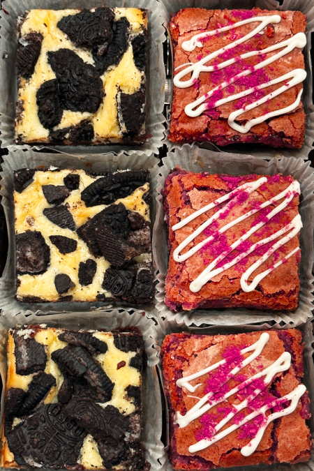 The Rose Noir Brownie Box
